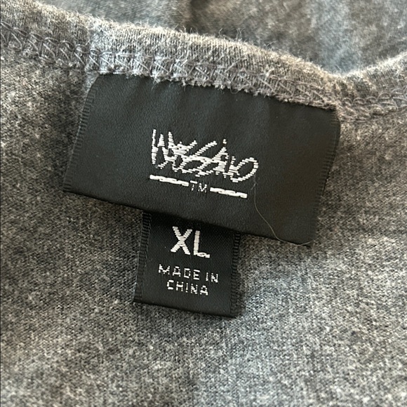 Mossimo gray halter hankerchief dress. XL - Picture 4 of 9